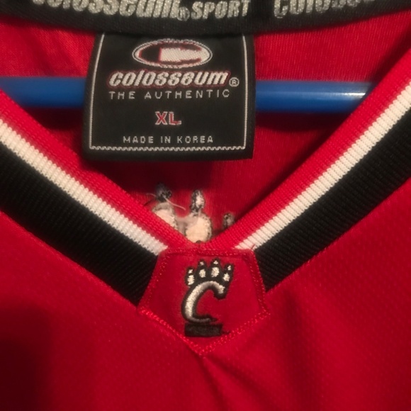 Cincinnati Bearcats Basketball Jersey - Picture 2 of 6